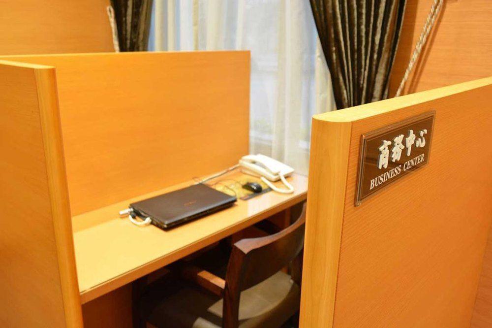 Fushin Hotel Taichung Exterior foto